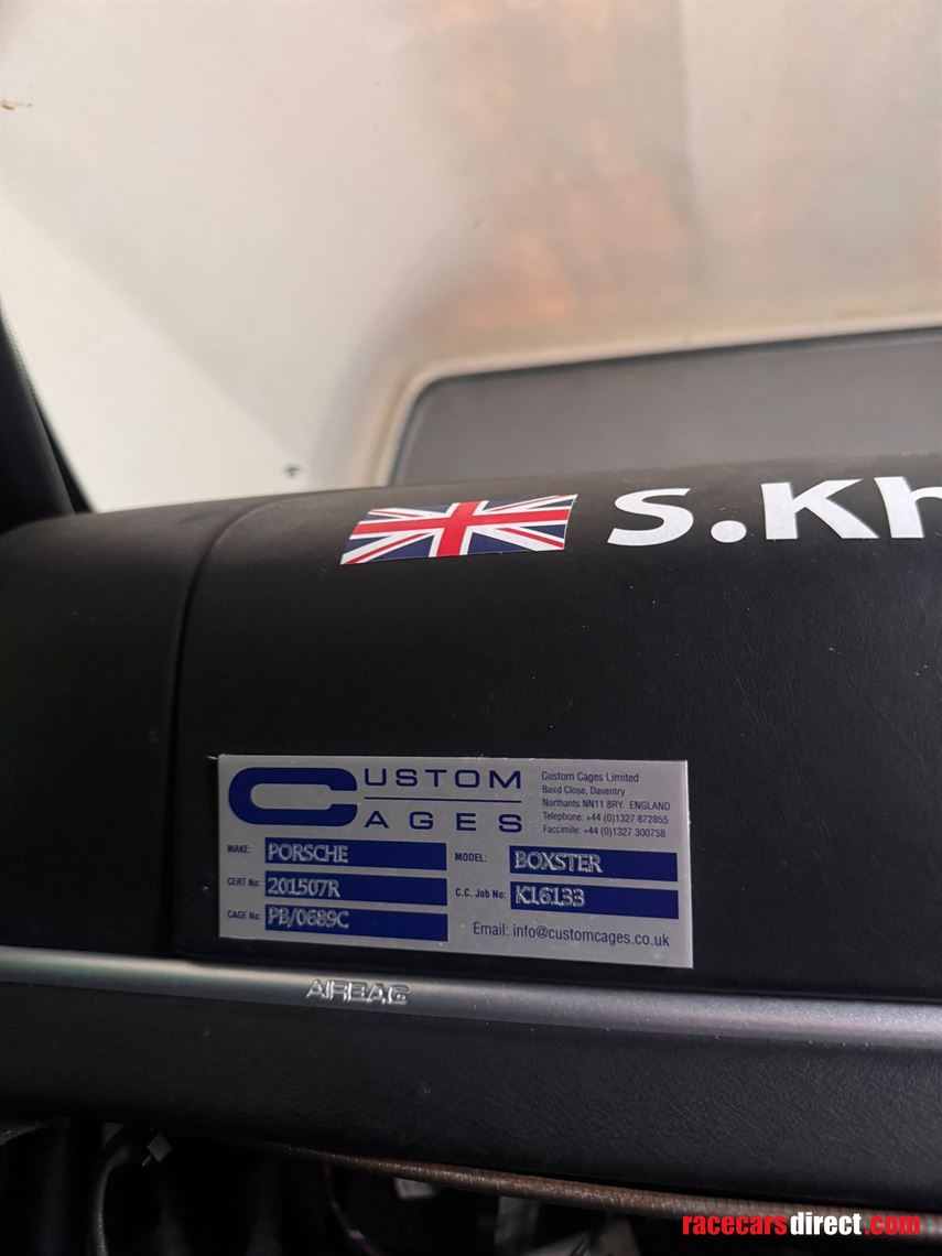 porsche-boxster-32s-trackrace-car