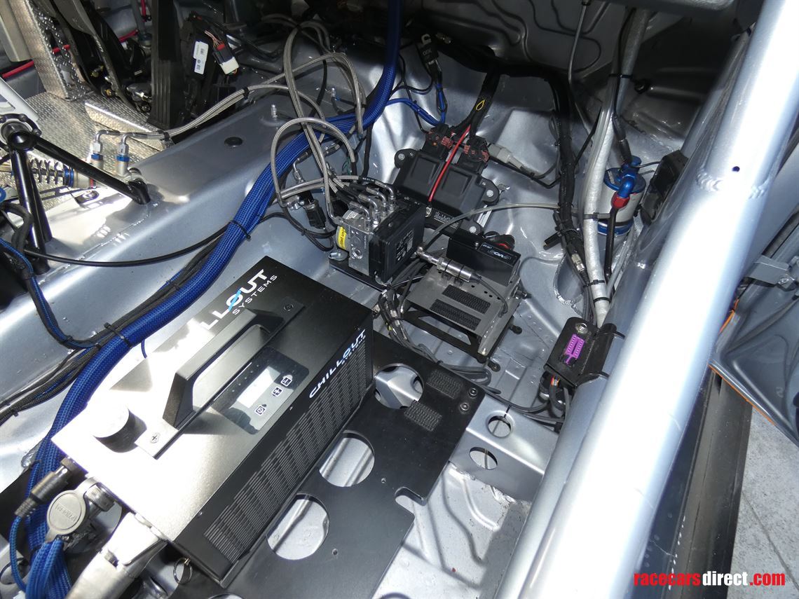 2019-audi-rs3-lms-factory-race-car-tcr-with-l