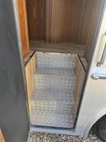 2018-equicruiser-motorhome-race-truck-with-ga