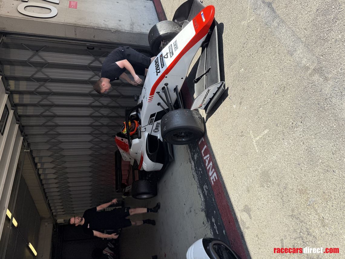 driver-seats-available