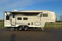 american-fifth-wheel-aliiance-avenue-26rd