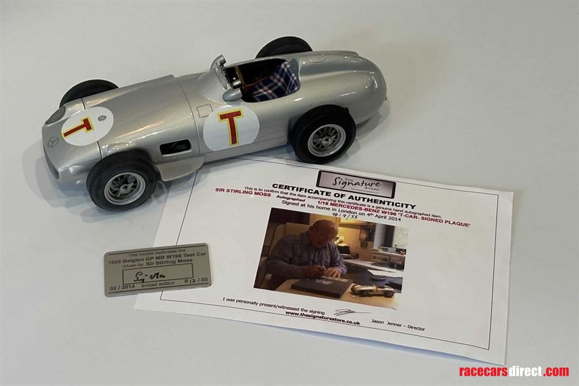 stirling-moss-autographed-limited-edition-118