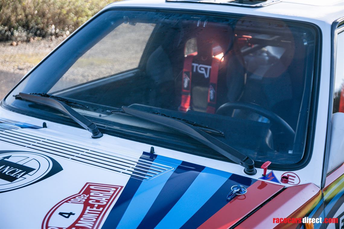 1989-lancia-delta-hf-integrale-16v-group-a-ra