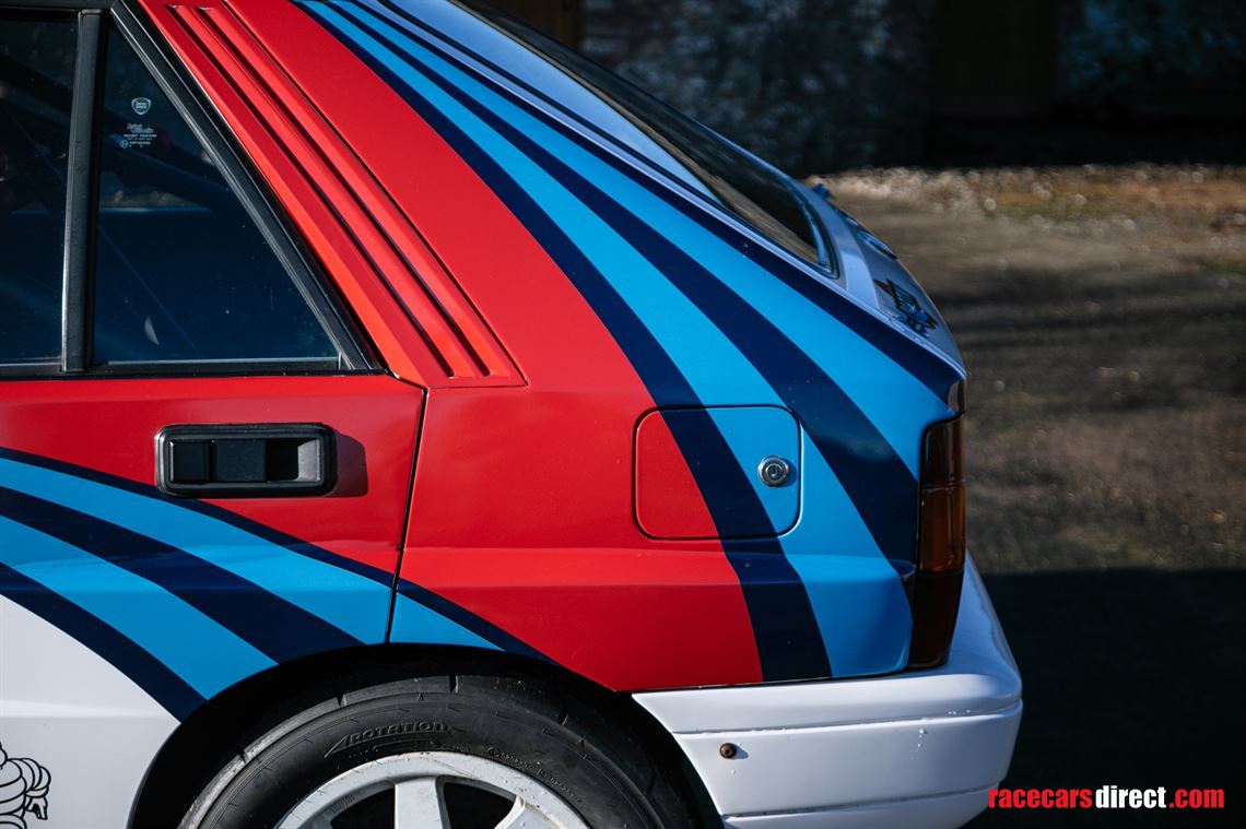1989-lancia-delta-hf-integrale-16v-group-a-ra