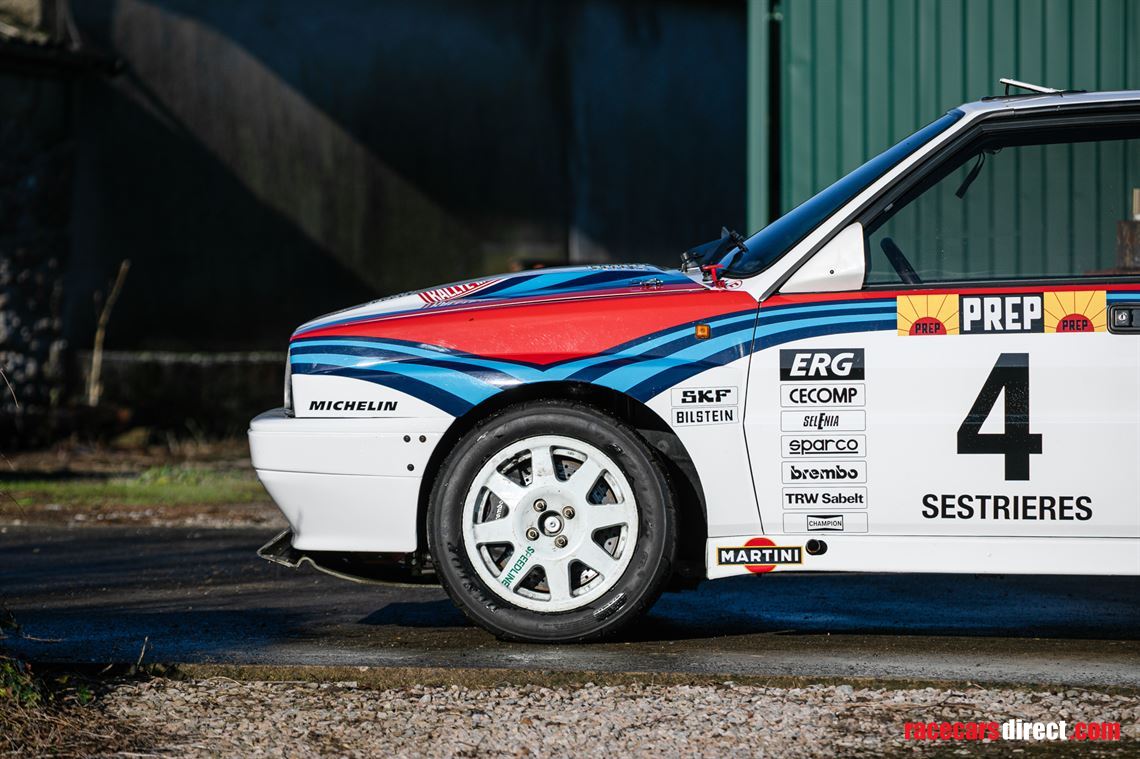 1989-lancia-delta-hf-integrale-16v-group-a-ra