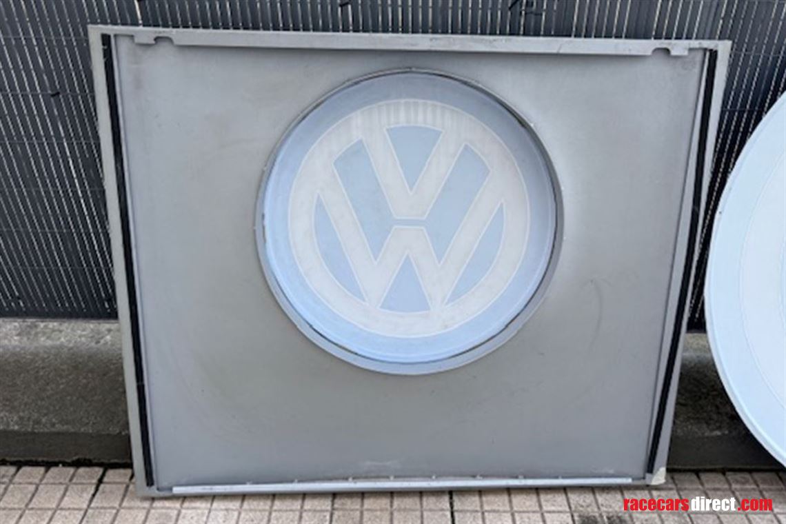 volkswagen-dealer-sign
