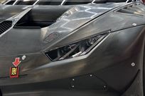 lamborghini-huracan-super-trofeo-head-lights