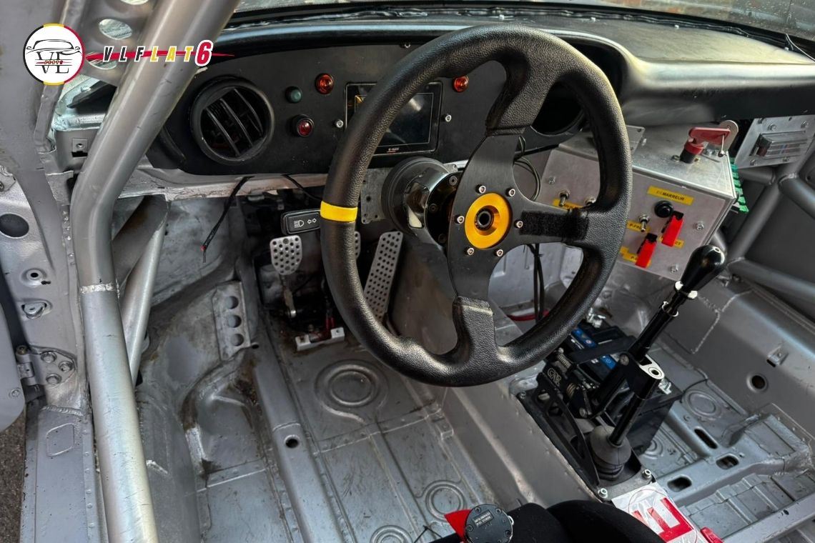 porscher-993-081990-race-car