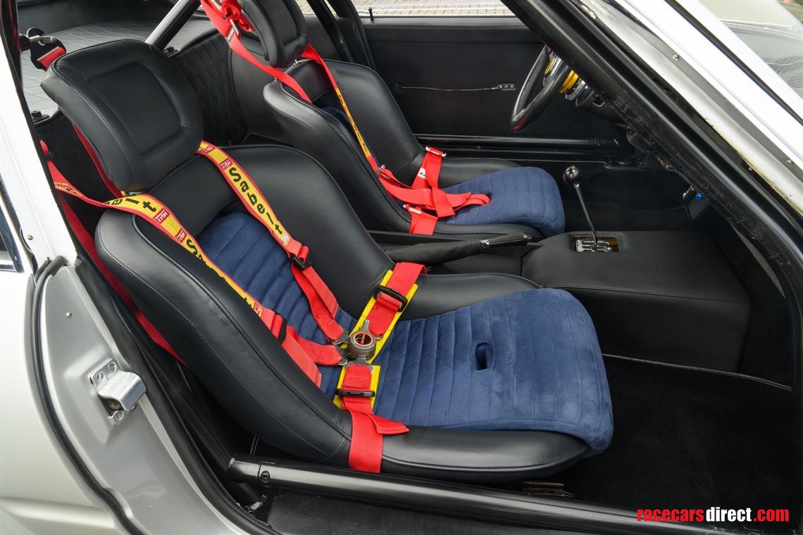 1971-ferrari-365-gtb4-daytona-competizione