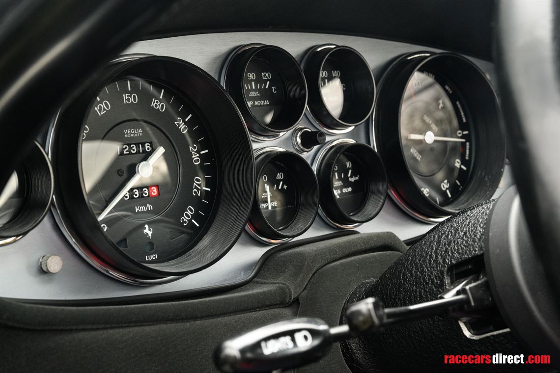 1971-ferrari-365-gtb4-daytona-competizione