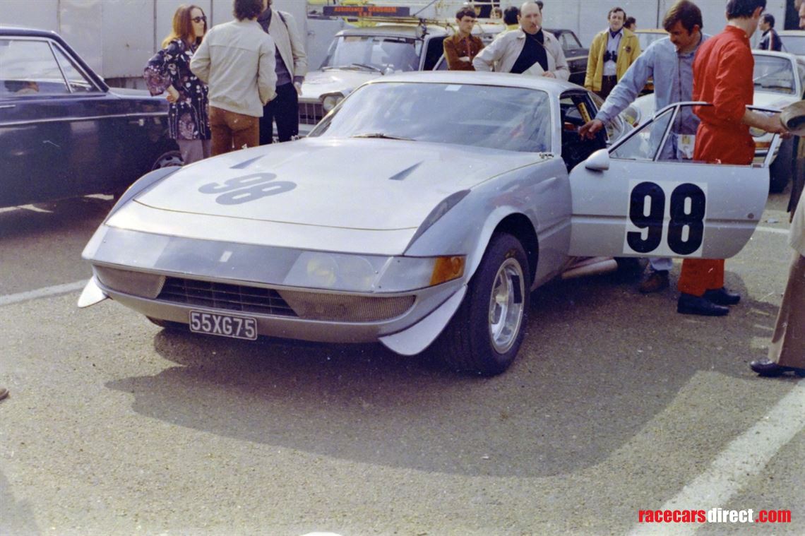 1971-ferrari-365-gtb4-daytona-competizione
