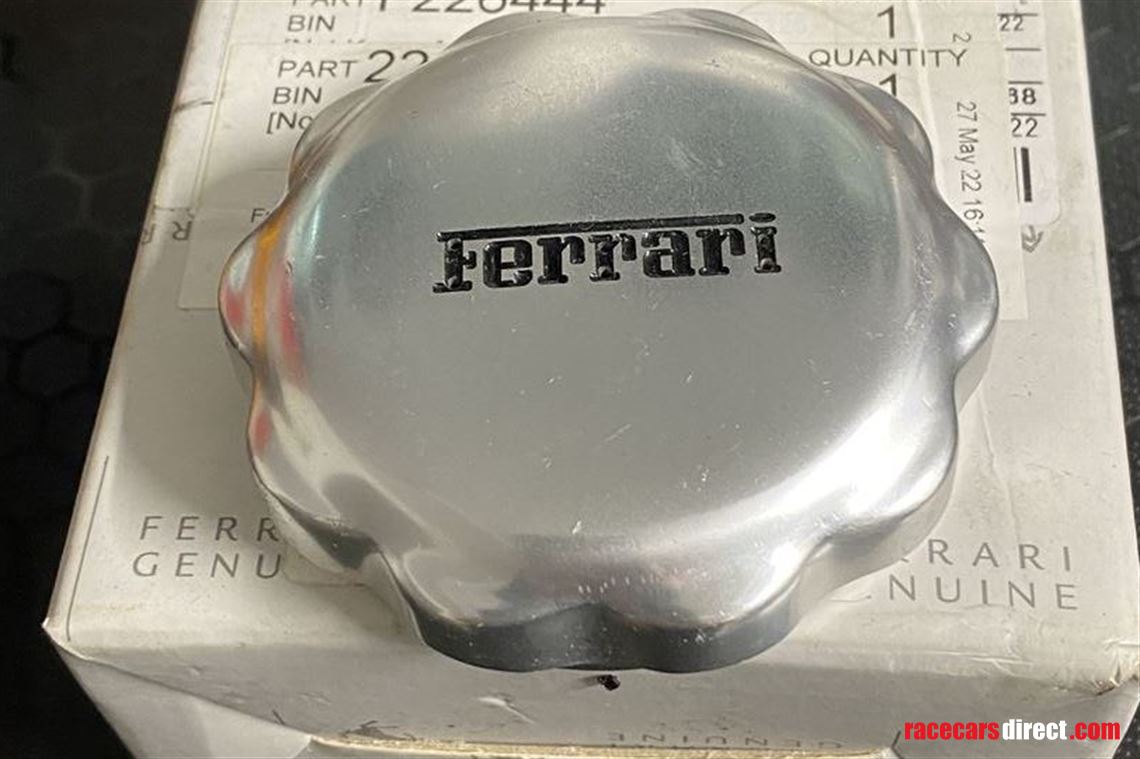 ferrari-oil-cap