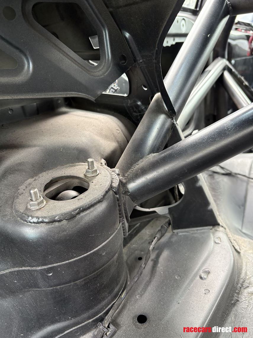 bmw-e46-m3-race-car-geoff-steel-built