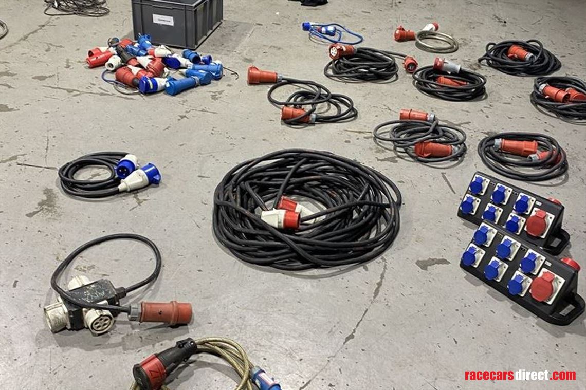 rubber-box-and-cables