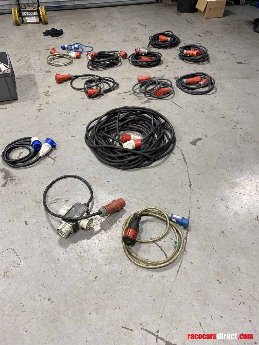 rubber-box-and-cables