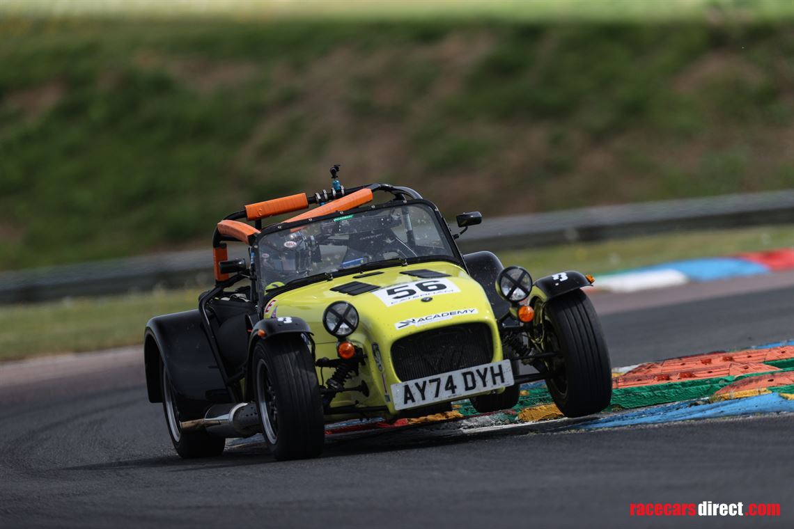 2025-caterham-academy-16-sigma-race-winning-c