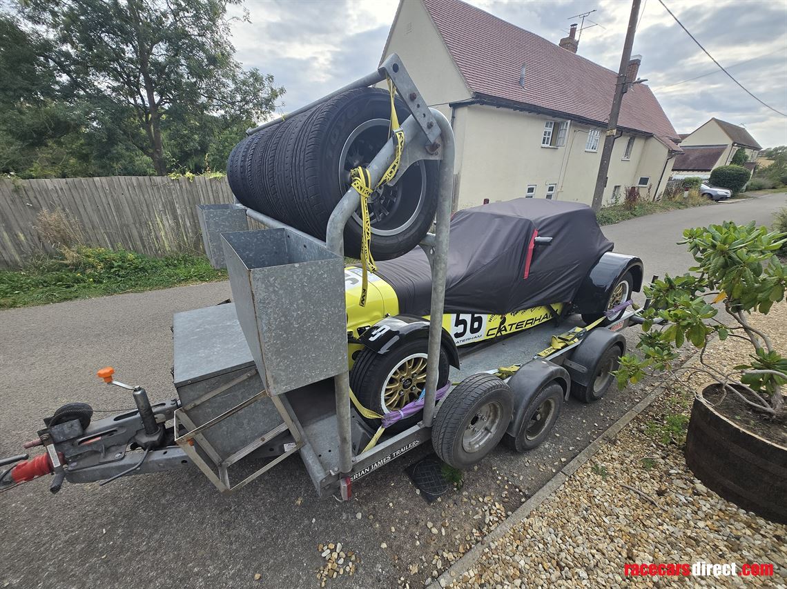 2025-caterham-academy-16-sigma-race-winning-c