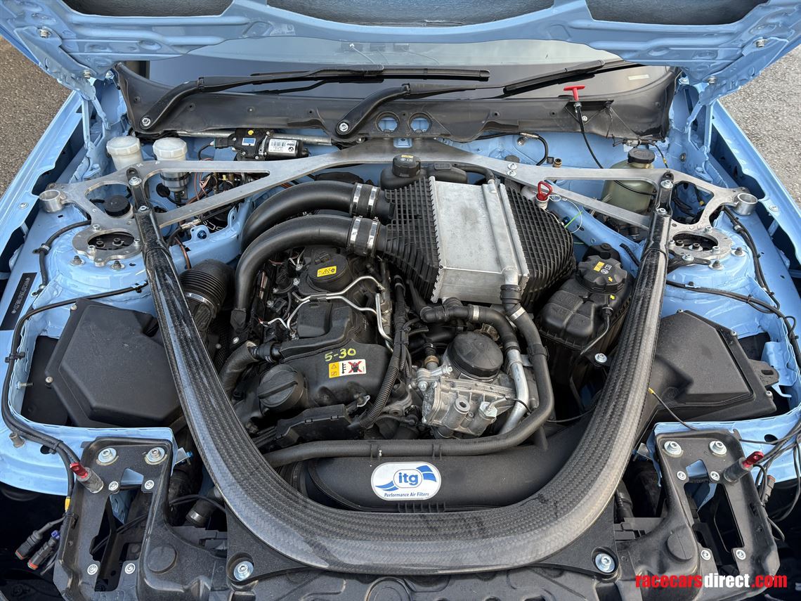 bmw-m2-competition-gt4-spec-6-races-since-new