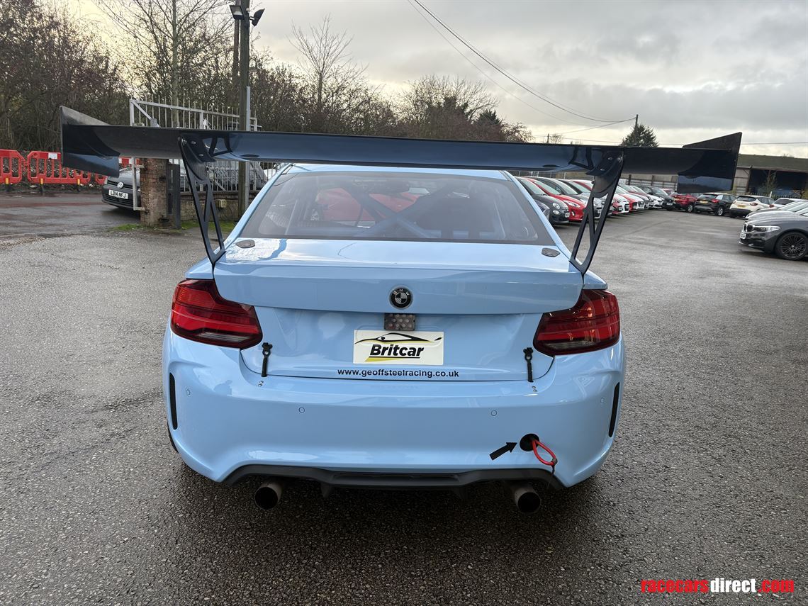 bmw-m2-competition-gt4-spec-6-races-since-new