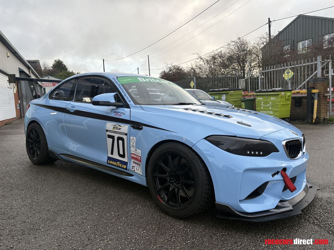 bmw-m2-competition-gt4-spec-6-races-since-new