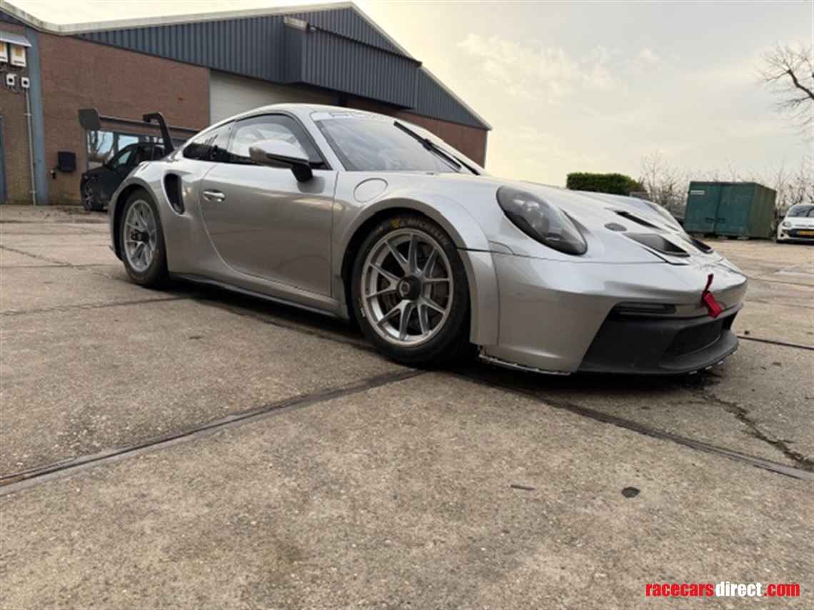 porsche-992-cup-with-abs