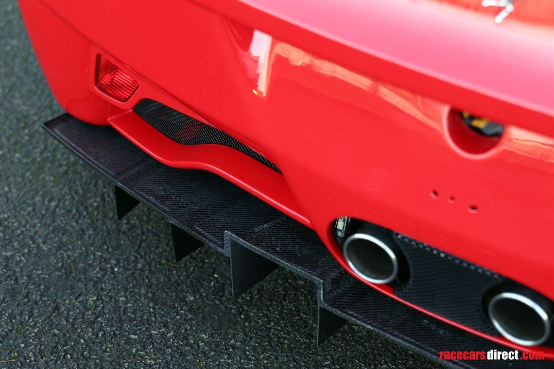 2012-ferrari-458-challenge-evo-2