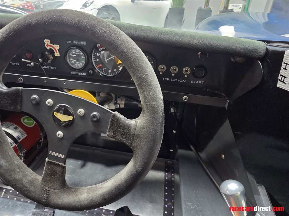 chevron-b16---bmw-m10-engine