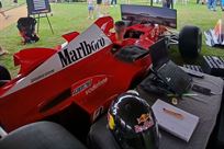 jordan-ej12-factory-show-car-and-sim-f2002-li