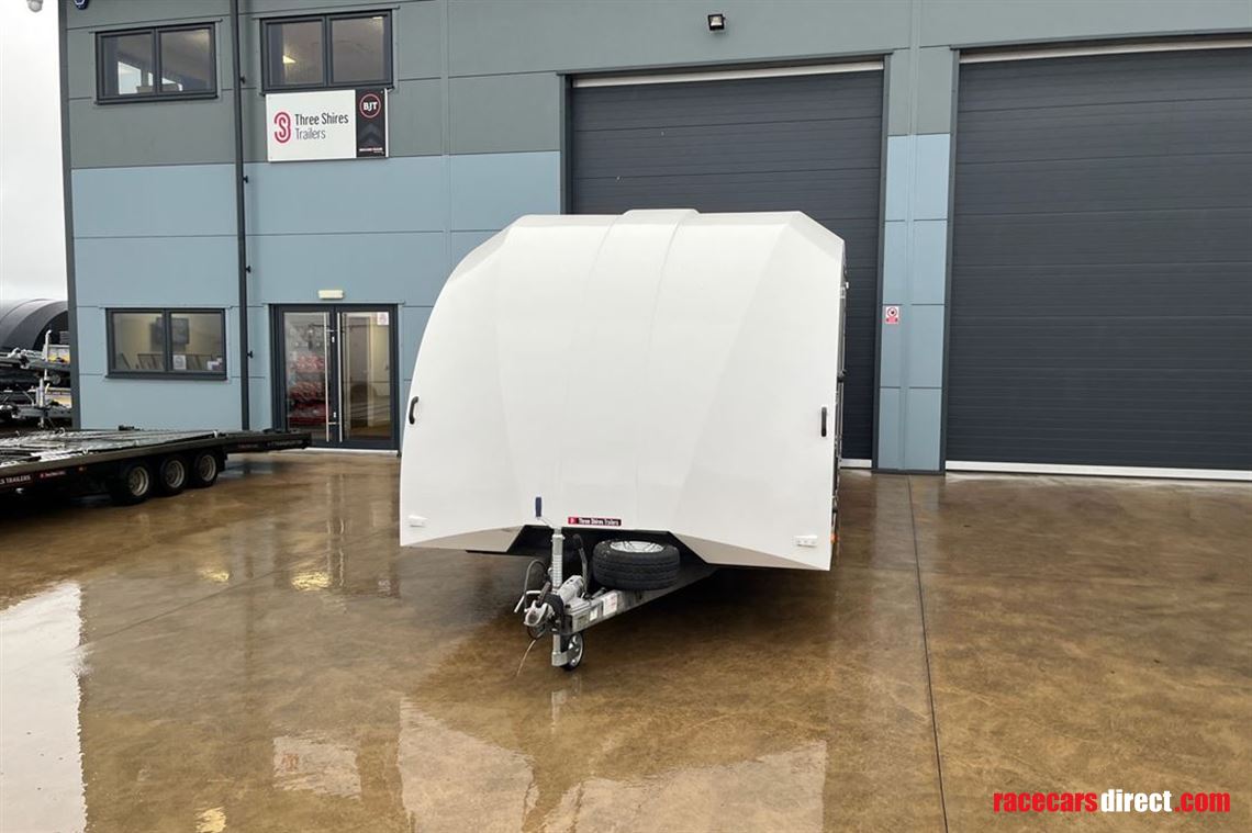 used-brian-james-6m-x-235m-rt6-trailer