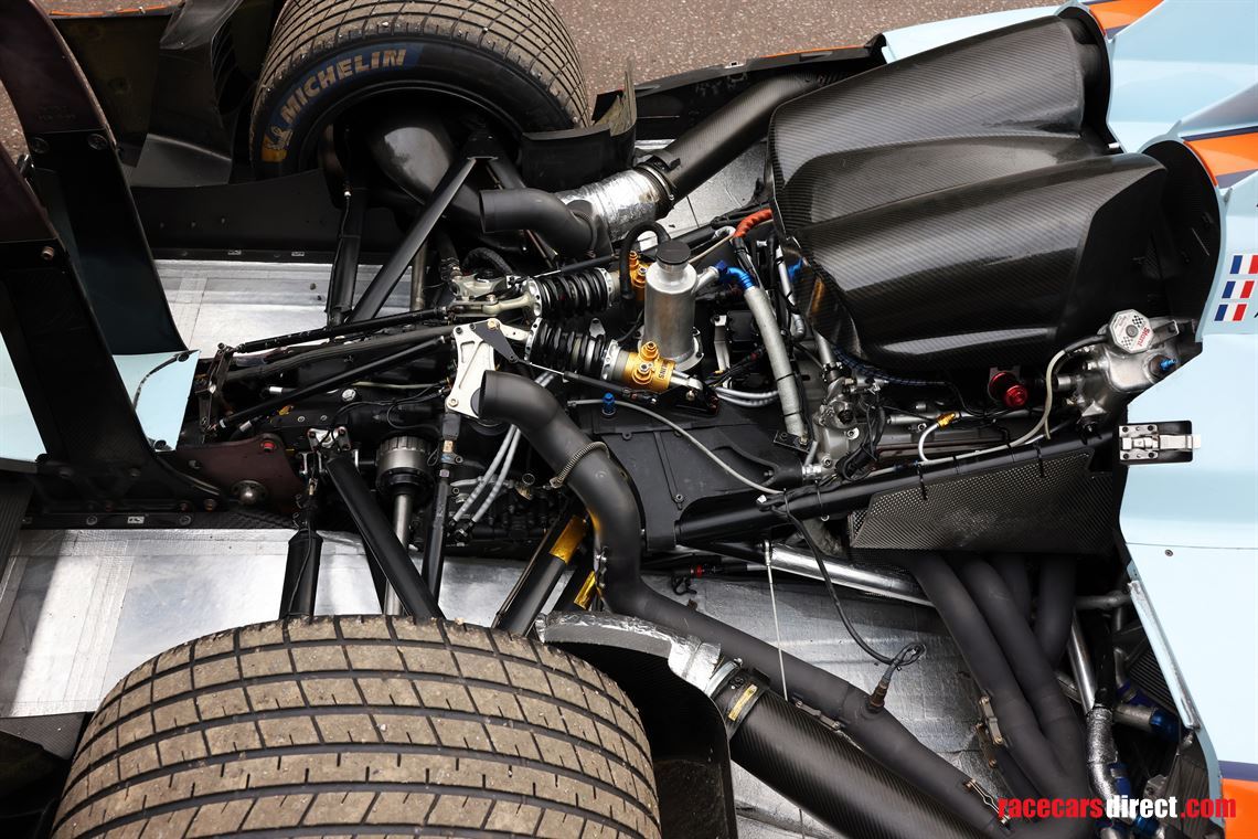 2011-pescarolo-01-oak-lmp1