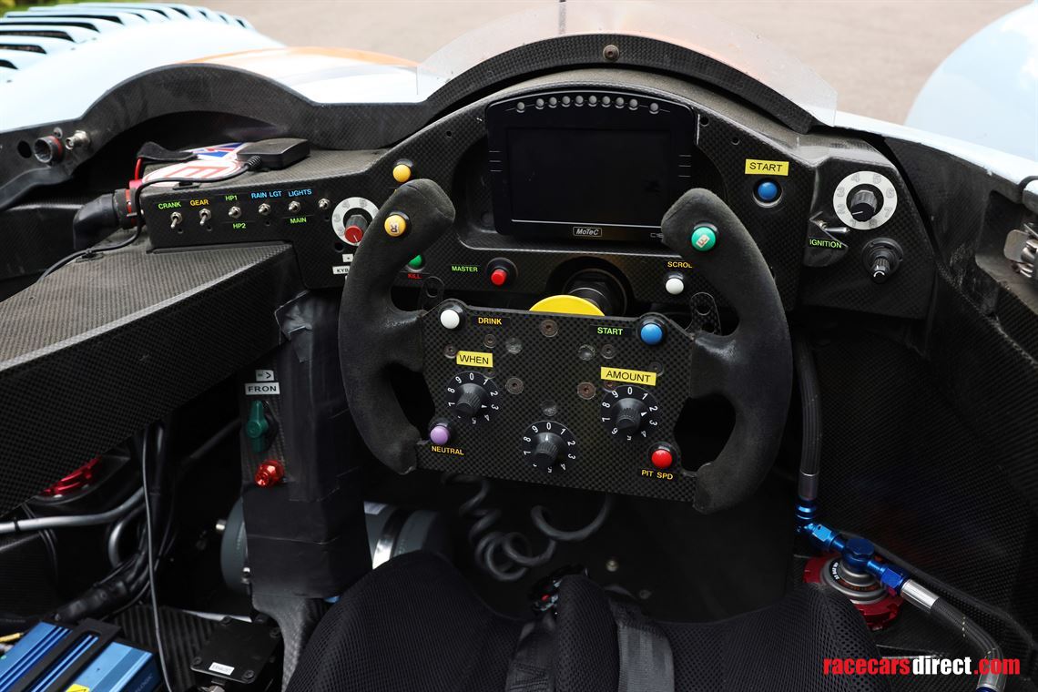 2011-pescarolo-01-oak-lmp1