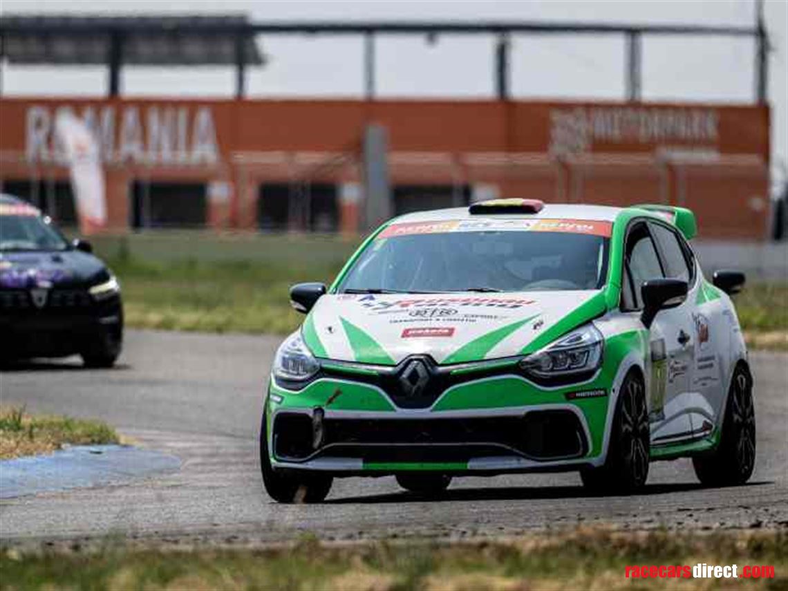 Clio cup