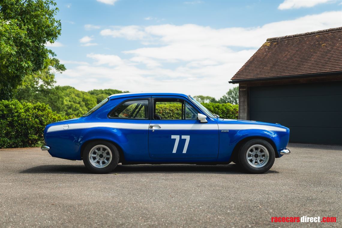 1972-escort-rs-1600-fia-group-2-race-car