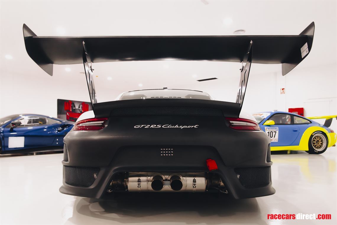 porsche-gt2-rs-clubsport