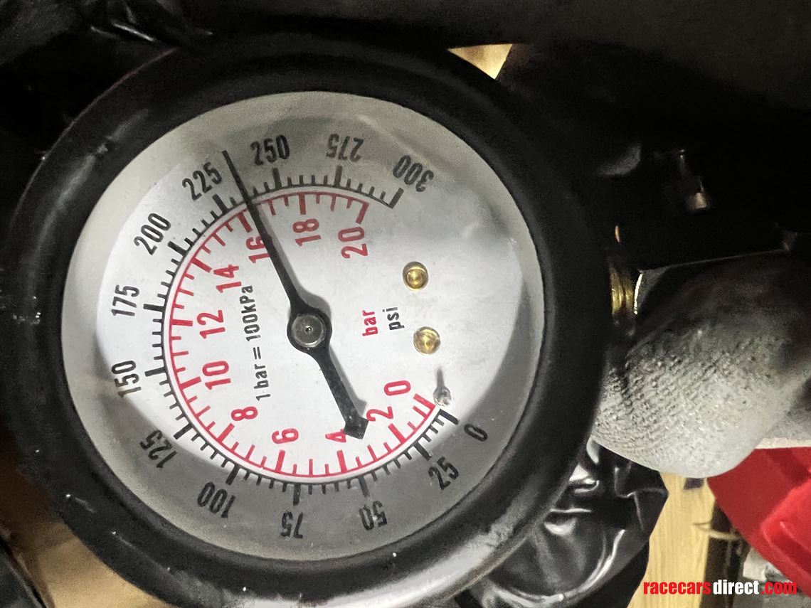 honda-s2000-f20c-engine-and-gearbox