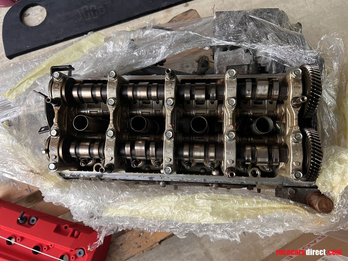 honda-s2000-f20c-engine-and-gearbox