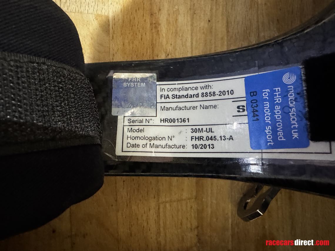 stand-21-carbon-ultimate-hans-device