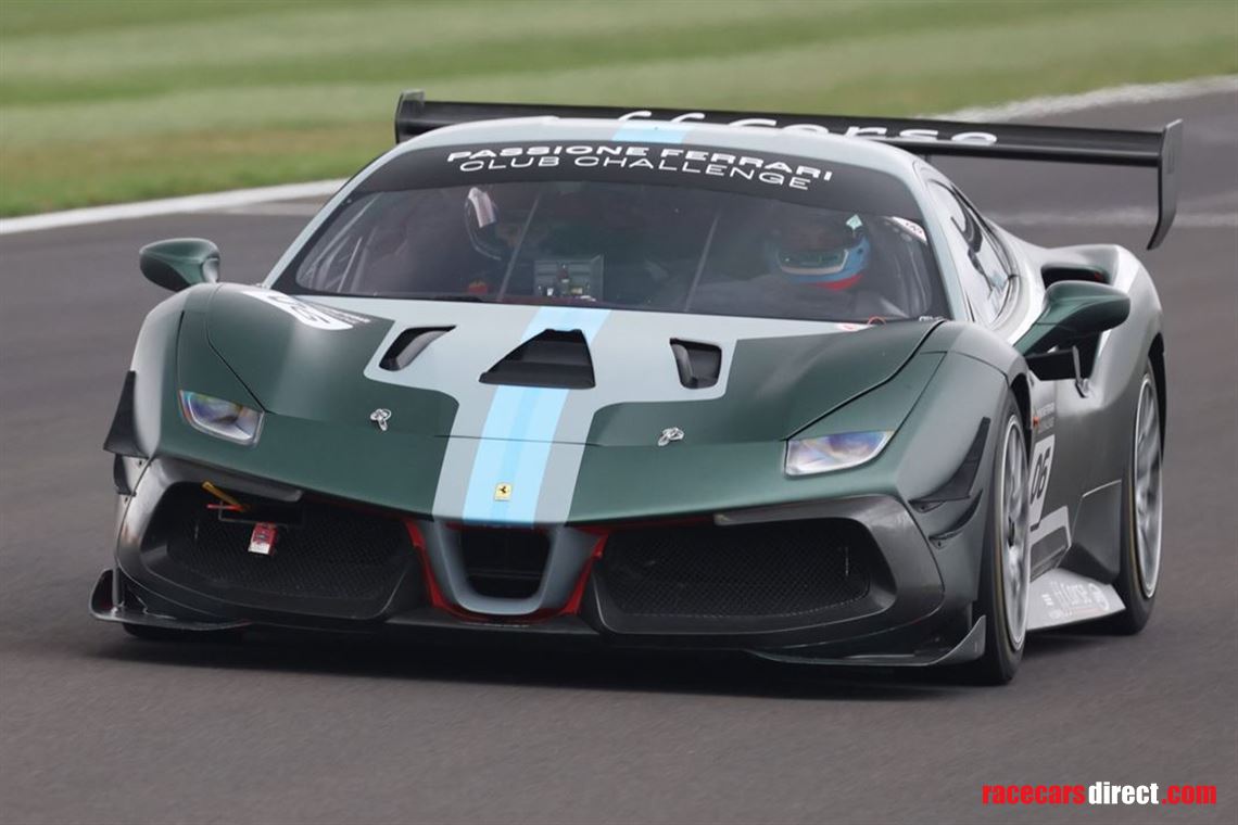 2019-ferrari-488-challenge-evo