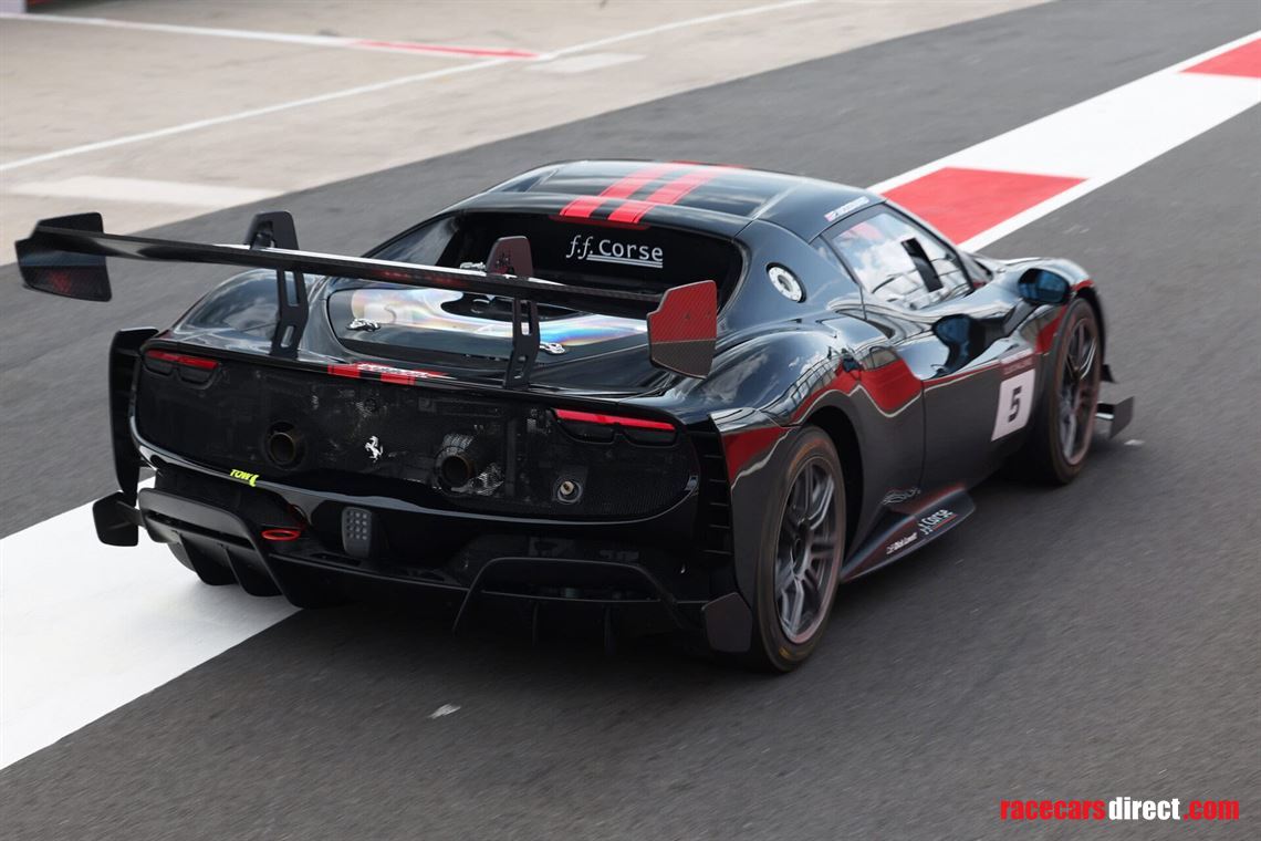 2024-ferrari-296-challenge
