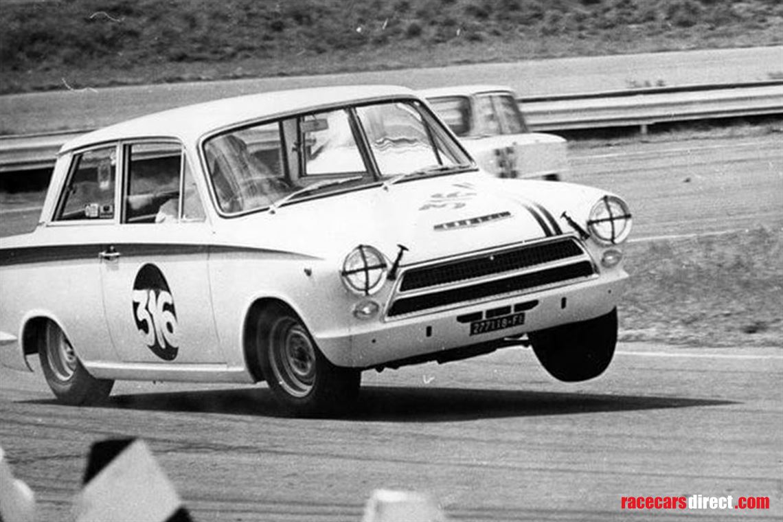 lotus-cortina-fia-htp-period-history