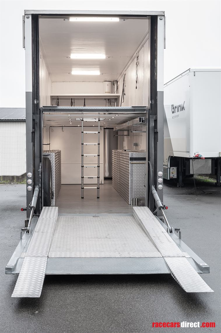 racetrailer---double-deck-with-kitchen-and-be