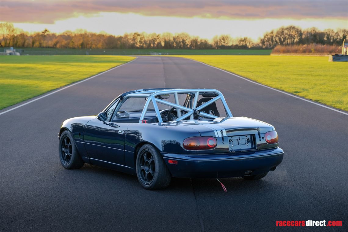 mazda-mx-5-mk1-brscc-750mc-race-car