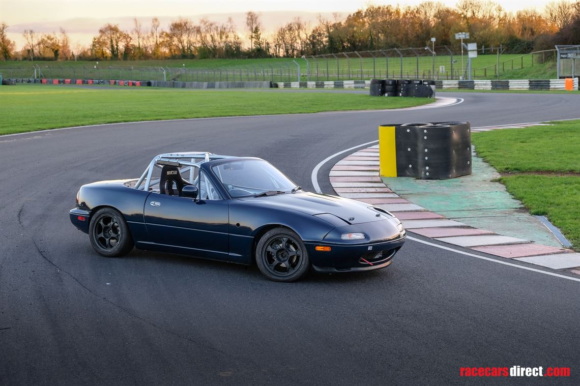 mazda-mx-5-mk1-brscc-750mc-race-car