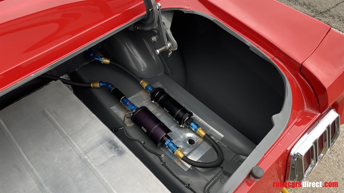 ford-mustang-350-gt-top-spec