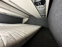 race-team-transporter