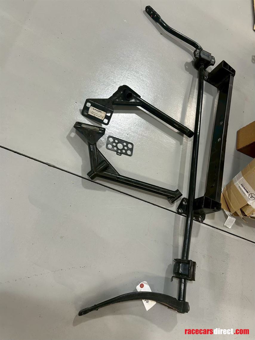 2020-mercedes-amg-gt4-evo