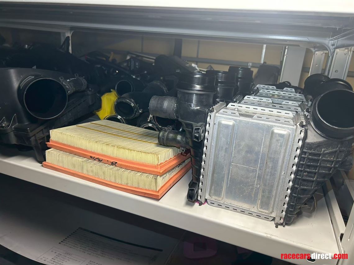 2020-mercedes-amg-gt4-evo