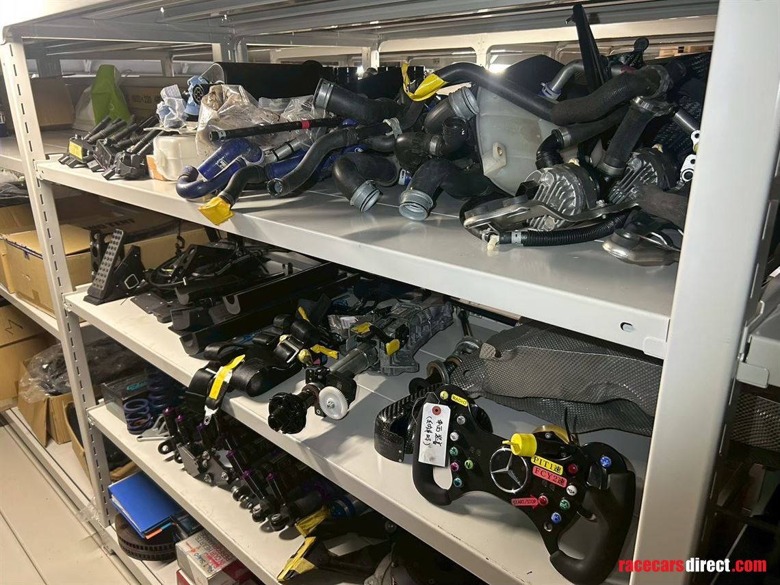 2020-mercedes-amg-gt4-evo