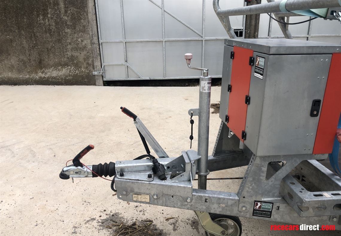 brian-james-a4-transporter-125-2102