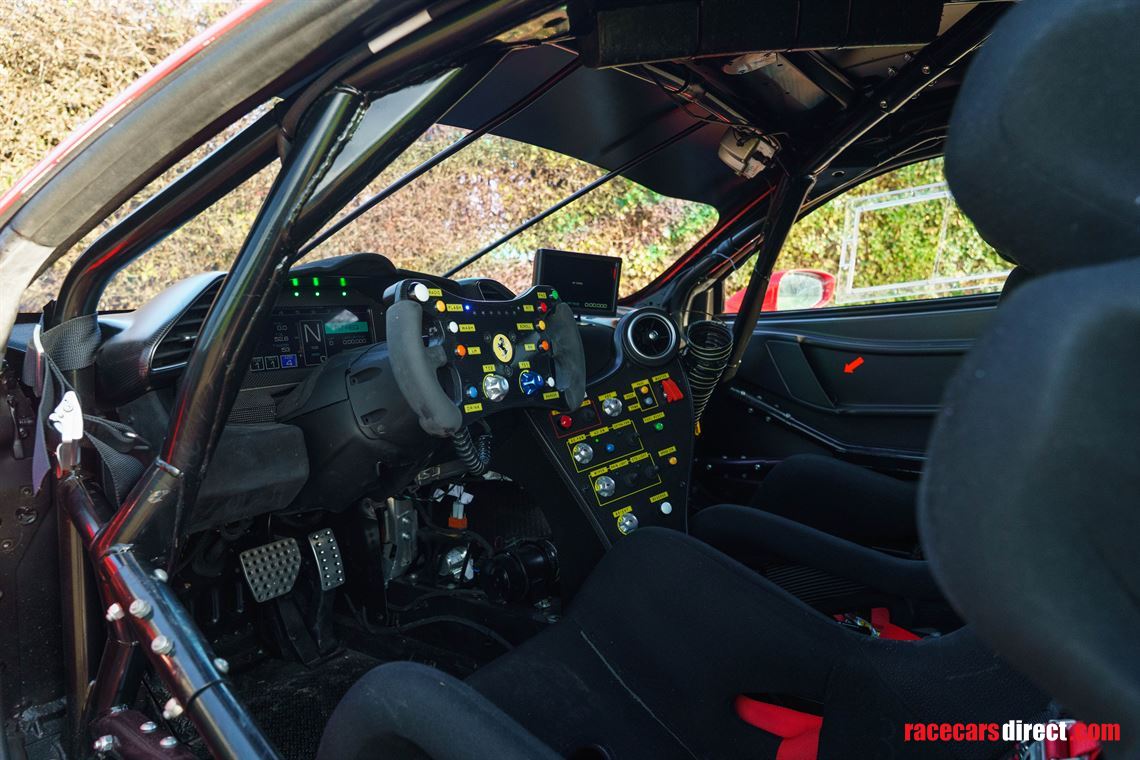 2018-ferrari-488-challenge-evo